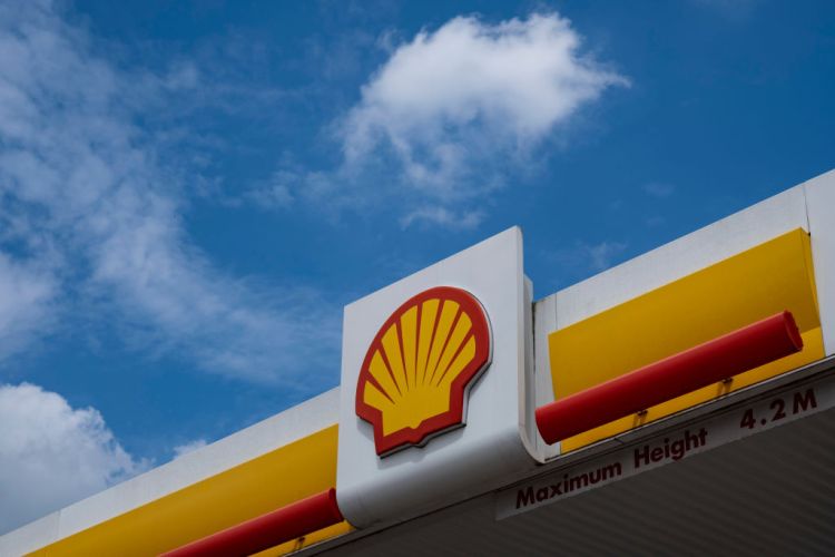 Pressure is felt at the petrol pumps at this Shell garage as the price per litre continues to increase adding more economic difficulty due to increased energy and fuel prices and exacerbating the cost of living crisis on 23rd June 2022 in Birmingham, United Kingdom. With the UK population struggling to make ends meet, fuel prices reach a record high adding to the national inflation figures and creating more stress on wages. (photo by Mike Kemp/In Pictures via Getty Images)